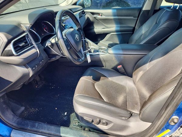 2018 TOYOTA CAMRY