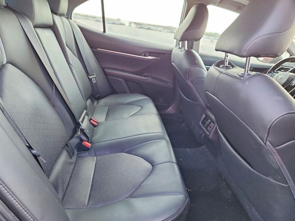 2018 TOYOTA CAMRY