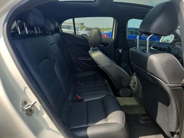 2017 MERCEDES-BENZ GLA GLA250-4M
