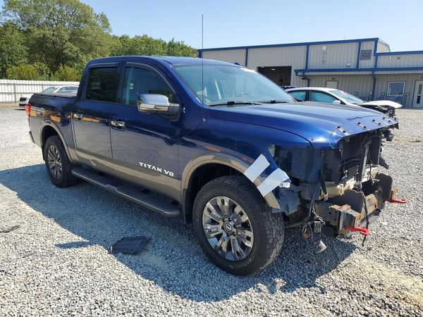 2019 NISSAN TITAN