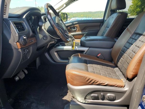 2019 NISSAN TITAN
