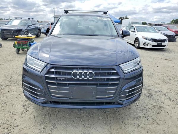 2020 AUDI Q5 E quattro Premium