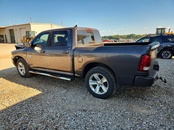 2015 RAM 1500 Sport