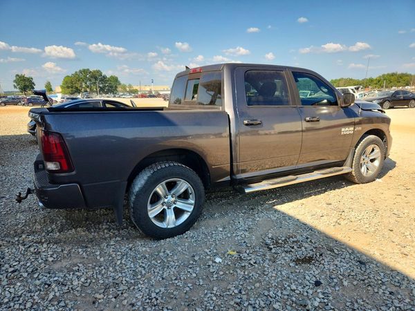 2015 RAM 1500 Sport