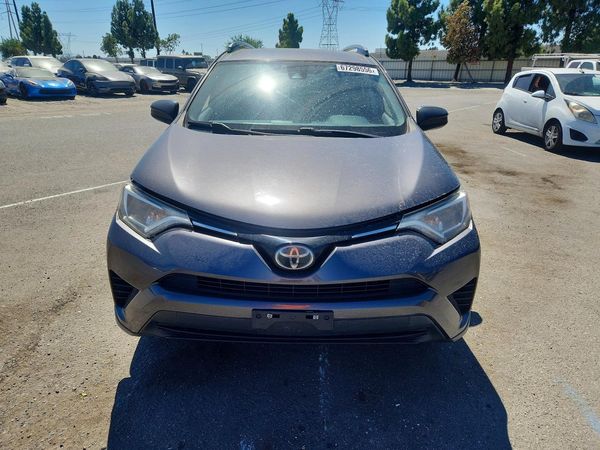 2017 TOYOTA RAV4 LE