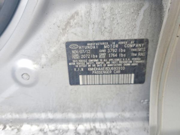 2013 HYUNDAI ELANTRA