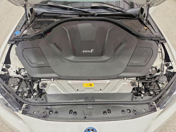 2024 BMW I4