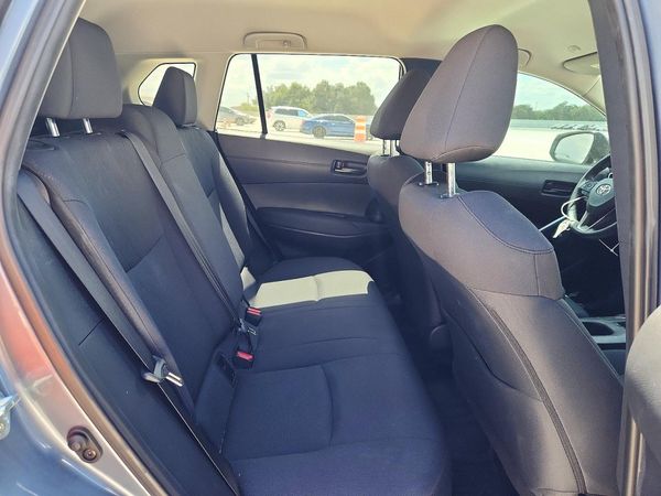 2024 TOYOTA COROLLA CROSS LE