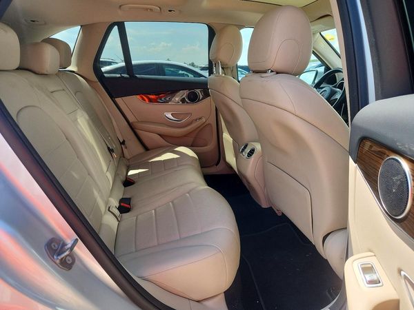2019 MERCEDES-BENZ GLC GLC300