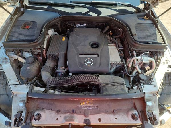 2019 MERCEDES-BENZ GLC GLC300