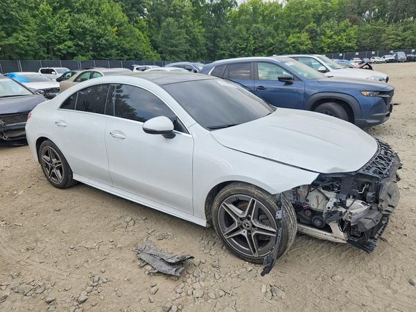2021 MERCEDES-BENZ CLA