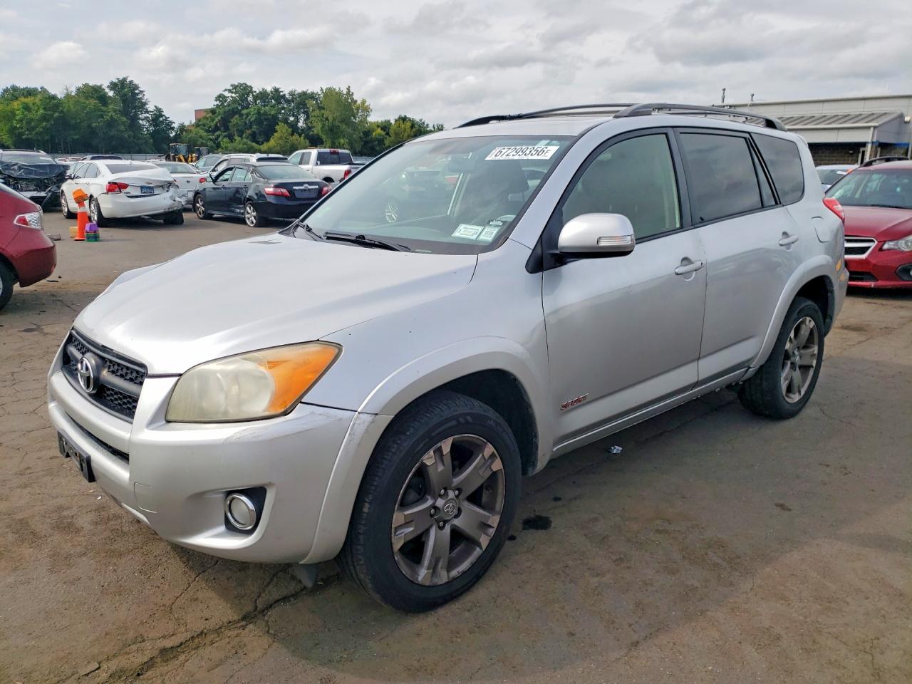 2012 TOYOTA RAV4 Sports — Front 3/4