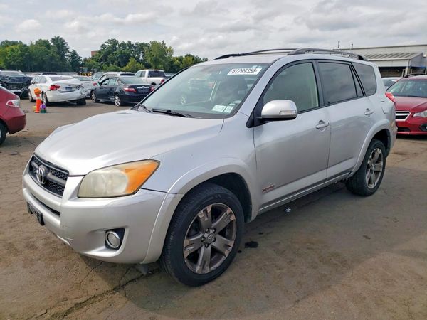 2012 TOYOTA RAV4 — DSFA — Front 3/4