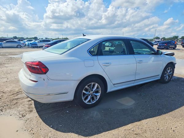 2017 VOLKSWAGEN PASSAT S
