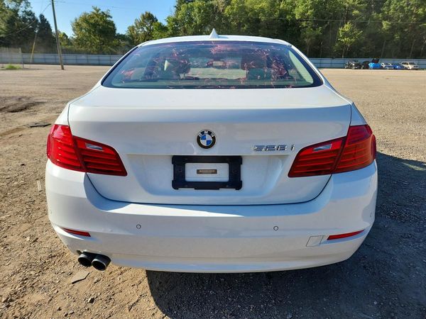 2016 BMW 528