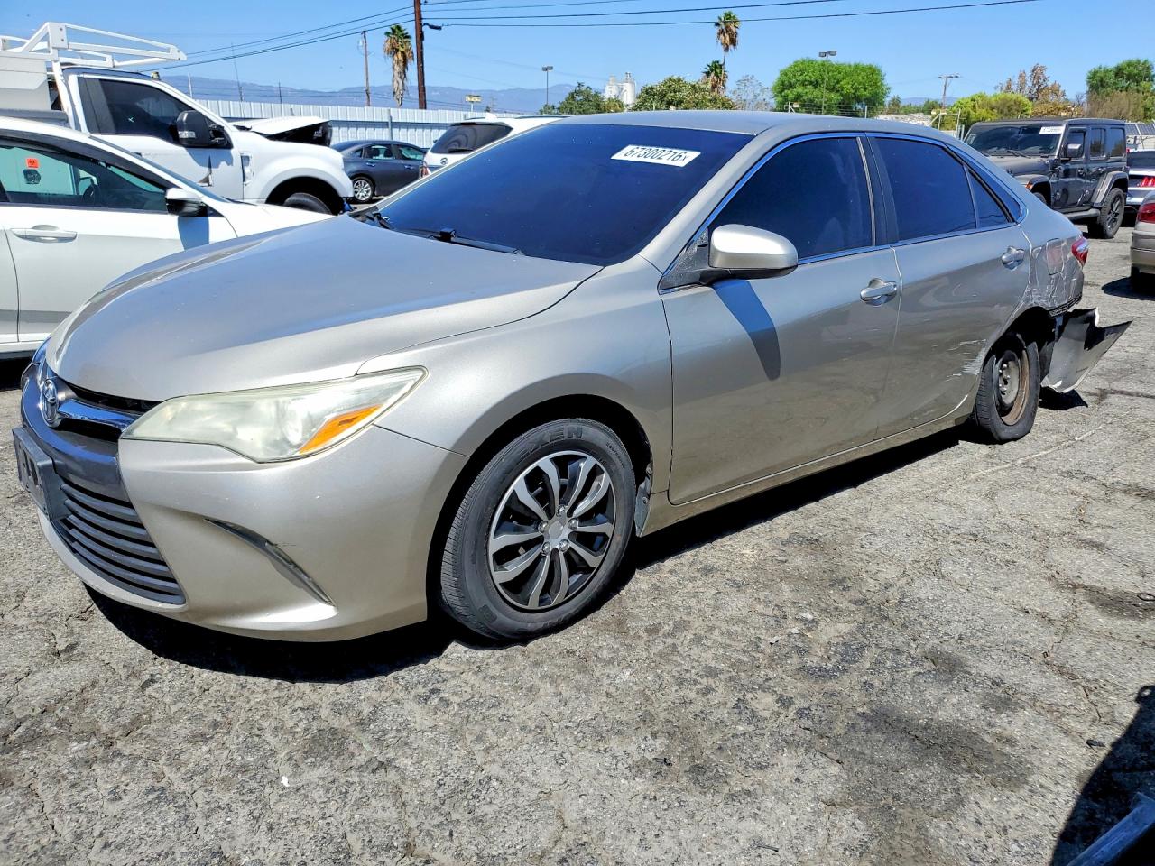 2015 TOYOTA CAMRY