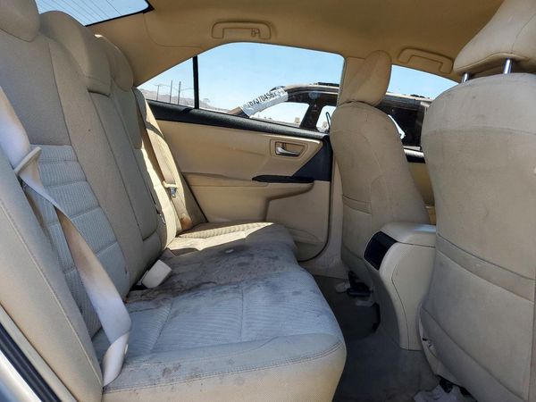 2015 TOYOTA CAMRY