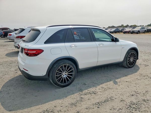 2018 MERCEDES-BENZ GLC