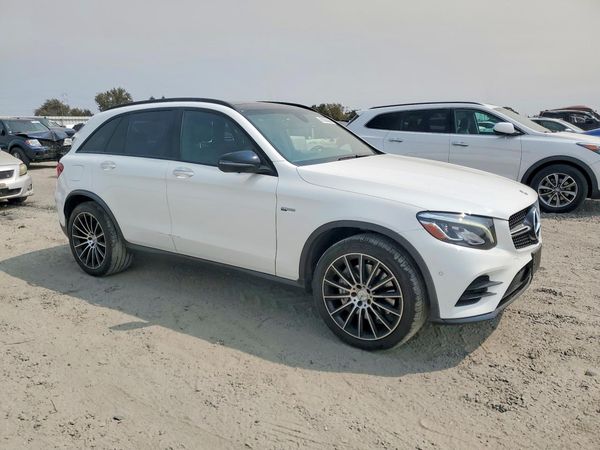 2018 MERCEDES-BENZ GLC