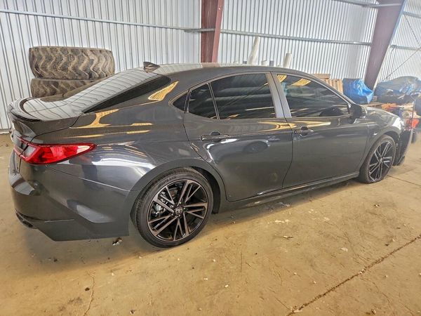 2025 TOYOTA CAMRY