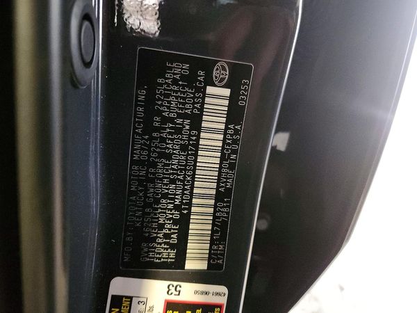2025 TOYOTA CAMRY