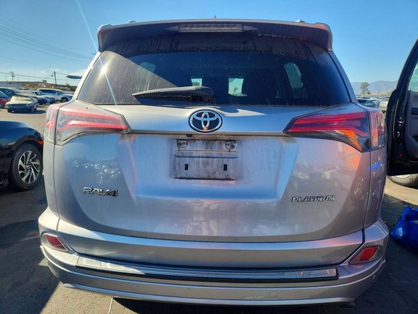 2017 TOYOTA RAV 4