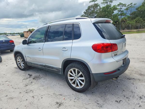 2017 VOLKSWAGEN TIGUAN Wolfsburg 4Motion — DSRA