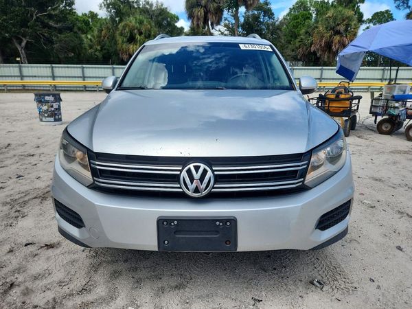 2017 VOLKSWAGEN TIGUAN Wolfsburg 4Motion — DIRF