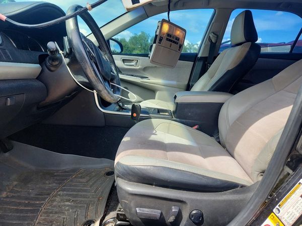 2015 TOYOTA CAMRY