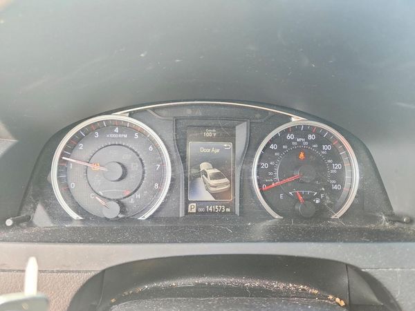 2015 TOYOTA CAMRY