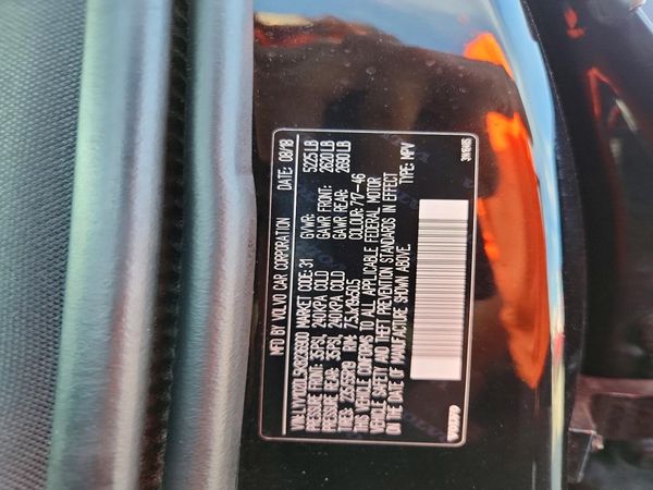2019 VOLVO XC60