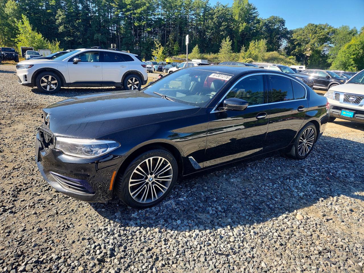 2017 BMW 5 SERIES xDrive — Front 3/4