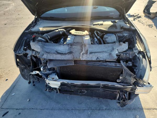 2015 AUDI A6 — Engine bay