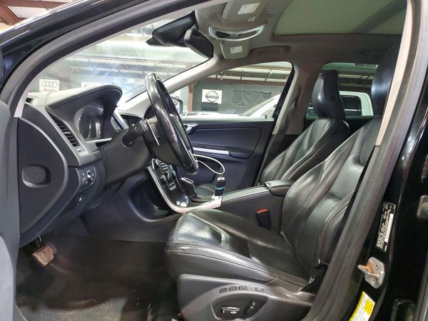 2014 VOLVO XC60