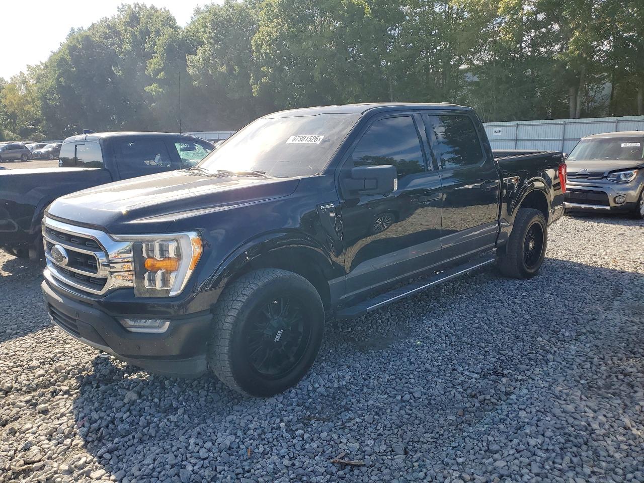 2021 FORD F150 — Front 3/4