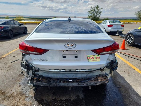 2017 HYUNDAI ELANTRA
