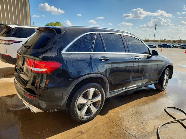 2017 MERCEDES-BENZ GLC-CLASS GLC300 — PSRA