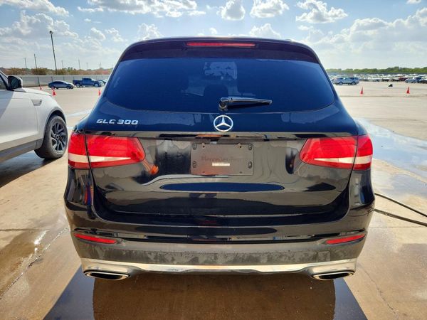 2017 MERCEDES-BENZ GLC-CLASS GLC300 — DIRR
