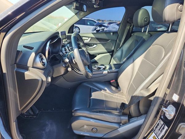 2017 MERCEDES-BENZ GLC-CLASS GLC300 — DENT