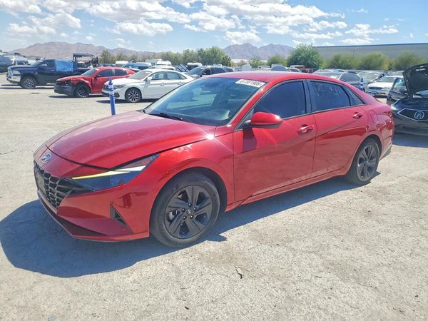 2022 HYUNDAI ELANTRA
