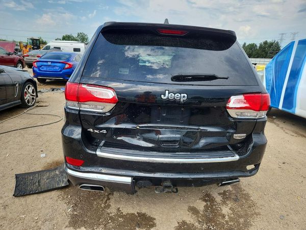 2017 JEEP GRAND CHEROKEE Summit