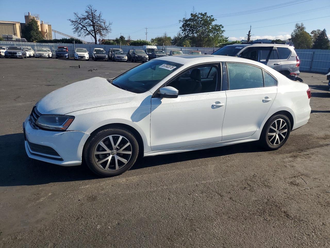 2017 VOLKSWAGEN JETTA SE