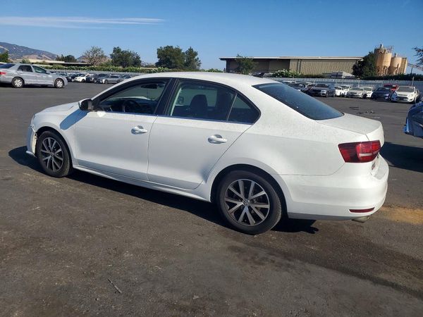 2017 VOLKSWAGEN JETTA SE