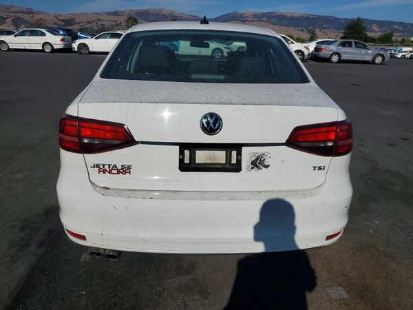 2017 VOLKSWAGEN JETTA SE