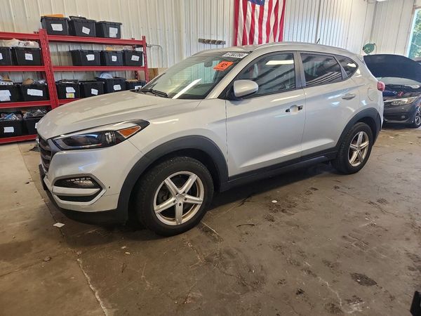 2016 HYUNDAI TUCSON