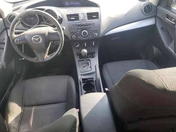 2013 MAZDA 3