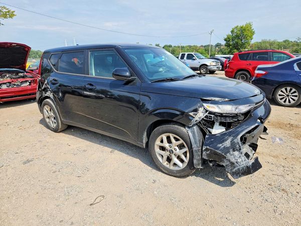 2022 KIA SOUL
