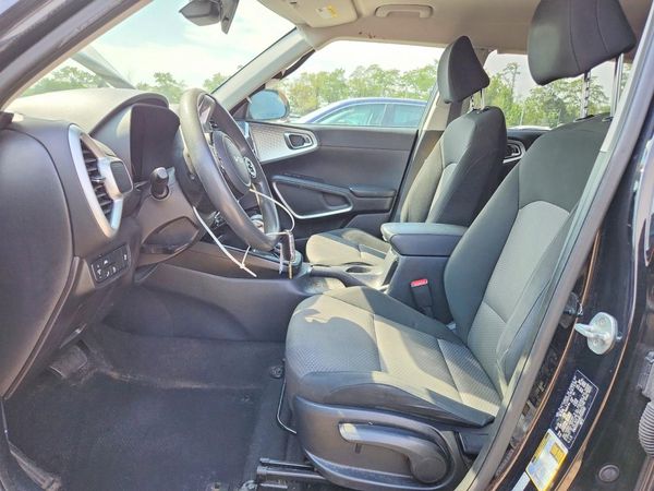 2022 KIA SOUL