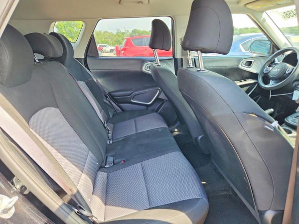 2022 KIA SOUL