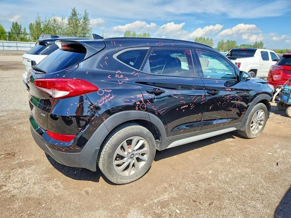 2018 HYUNDAI TUCSON
